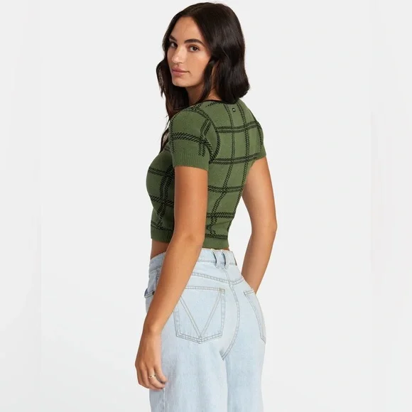 RVCA‎ XS Leaf Green Plaid Crop Sweater Betty Top Short Sleeve Grunge NWT - Picture 3 of 12